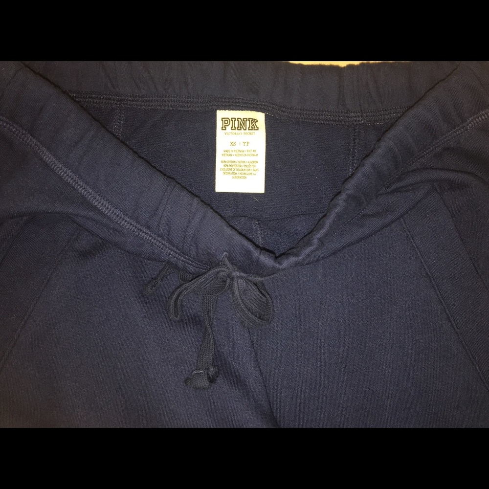 •••SOLD•••Victoria Secret PINK Quarter Zip Outfit - Picture 3 of 8